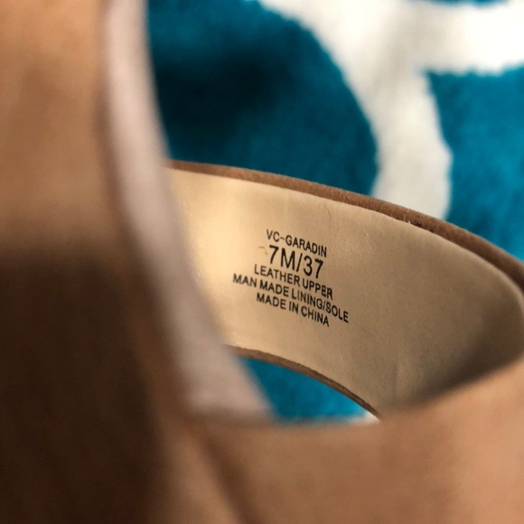 Vince Camuto Tan Leather Wedges (Never Worn) - Picture 6 of 6